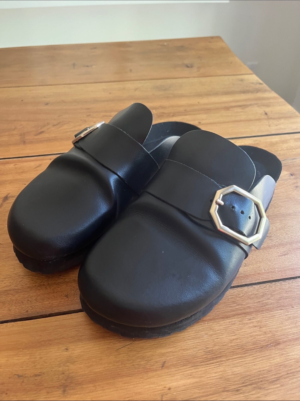 Clogs